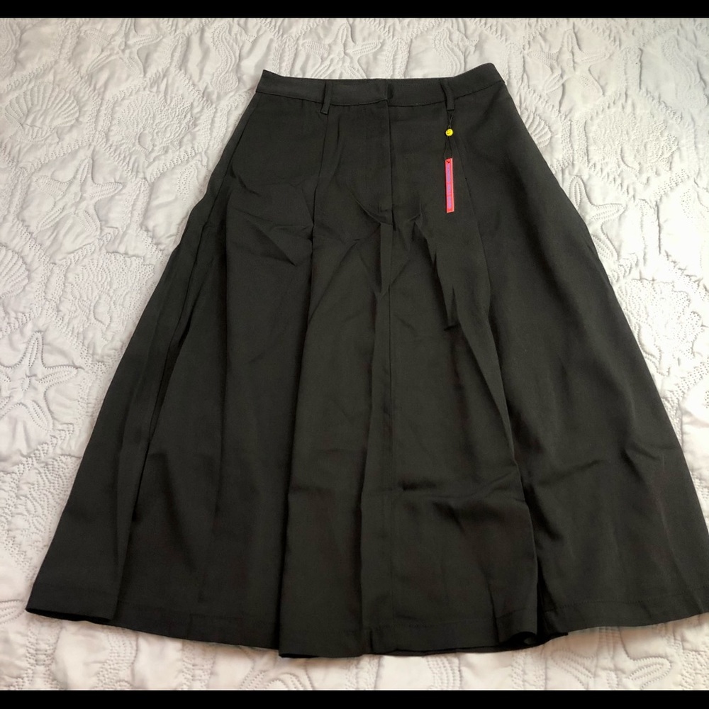 UNIF BLACK MIZUKI A-Line SKIRT Size Medium